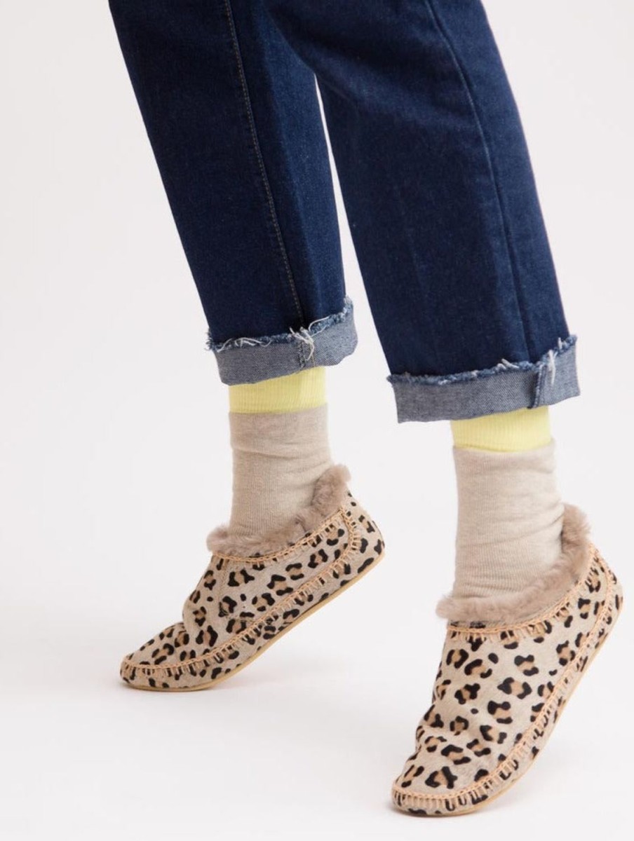 Chaussures laidback london | Fuyu Pantoufles En Peau De Mouton Au Crochet, Bottes Leopard