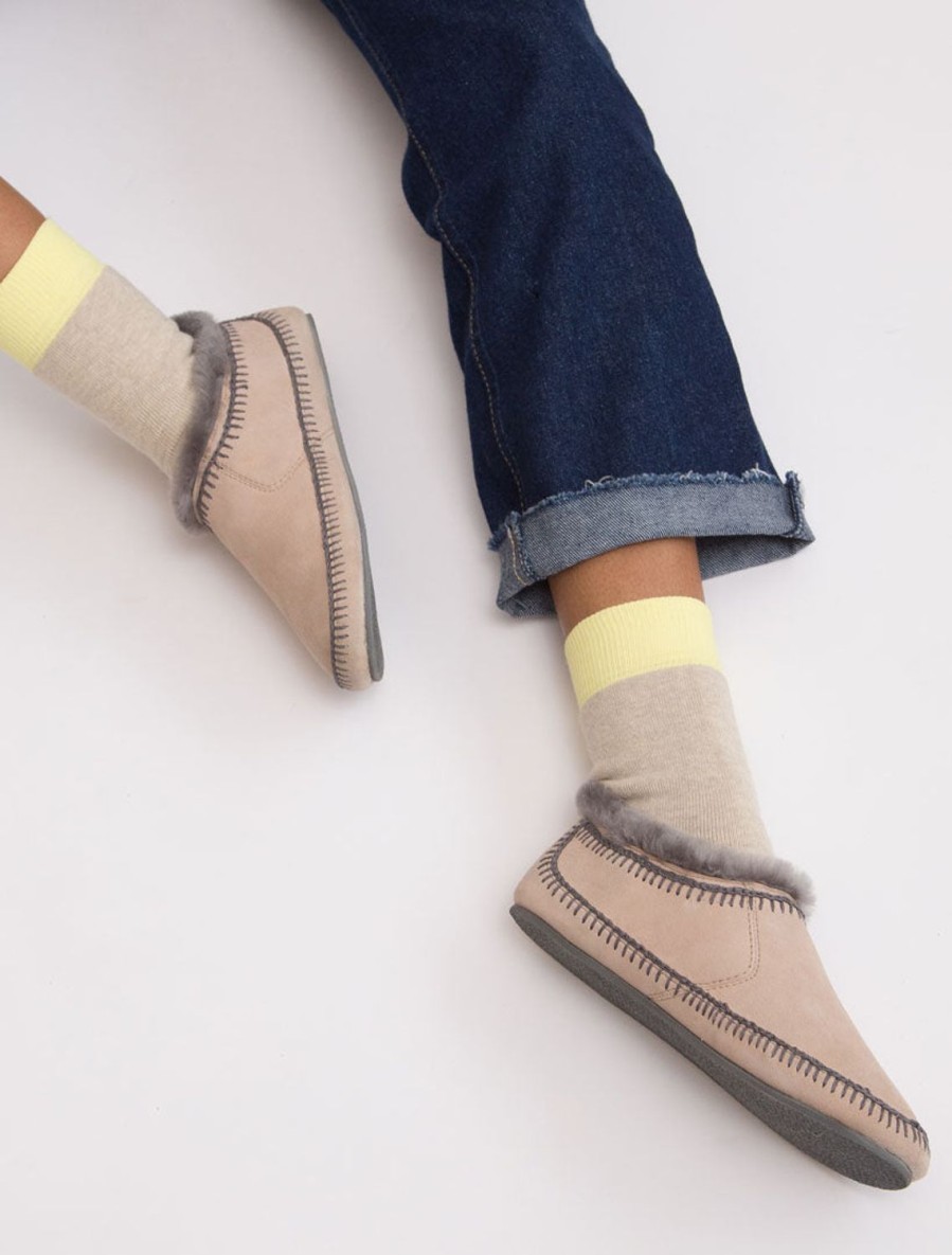 Chaussures laidback london | Fuyu Pantoufles En Peau De Mouton Au Crochet, Bottes En Daim Sable